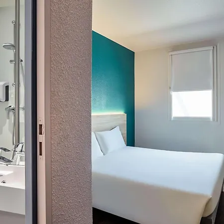 Hotel Hotelf1 Loubet