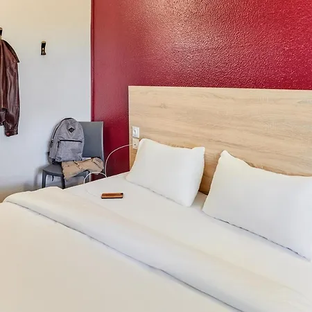 Hotel Hotelf1 Loubet