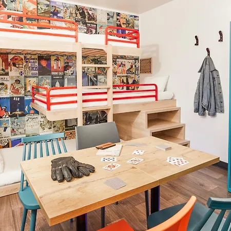 Hotelf1 Loubet * Villeneuve-Loubet