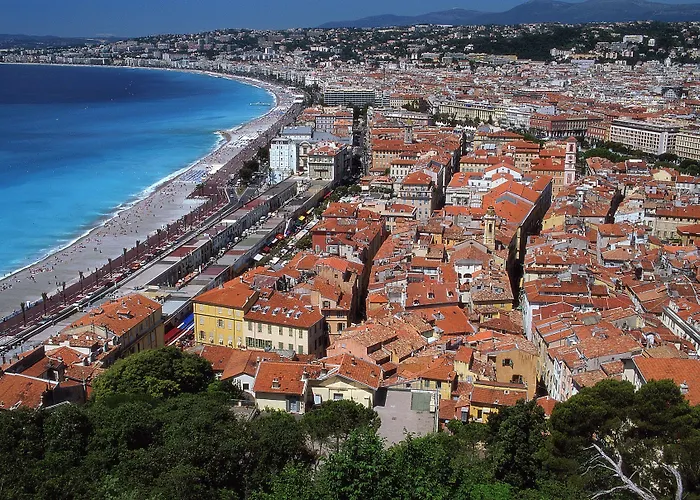 Hotelf1 Loubet * Villeneuve-Loubet