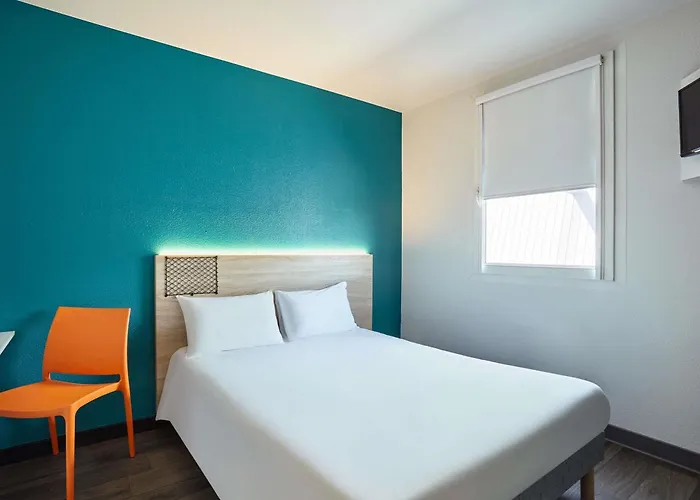 Hotelf1 Loubet Hotel *